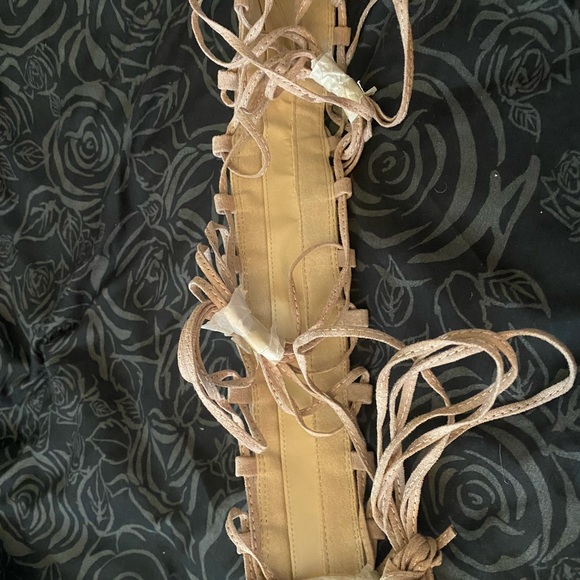 Knee-High, Strap-Up (with zipper in the back) Heel - Picture 2 of 4